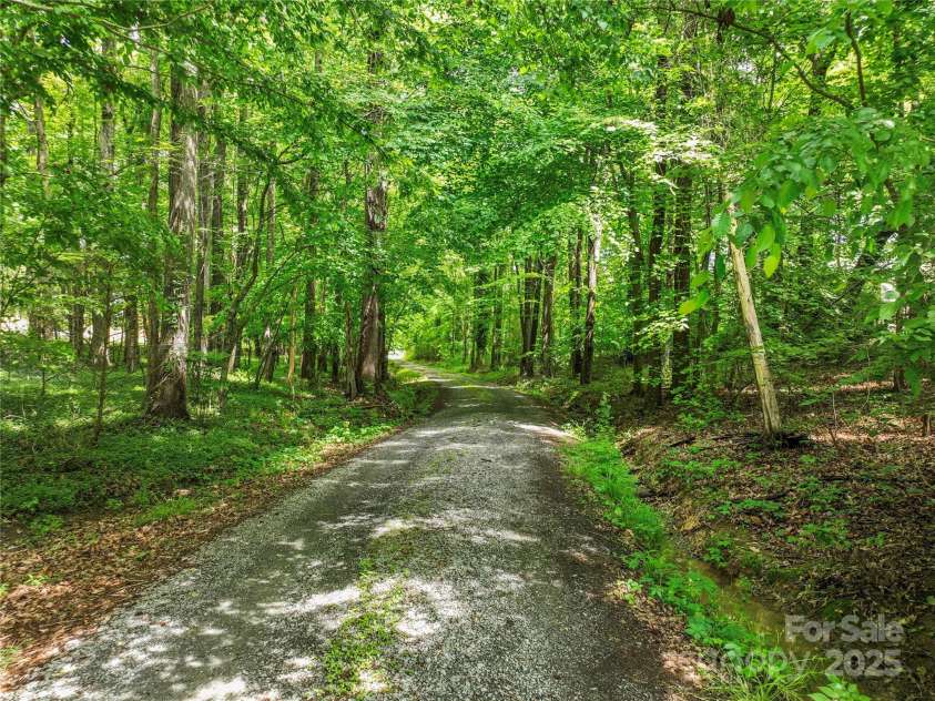 7328 Providence Road, Waxhaw, NC 28173.  MLS# CAR4257033, YatesRealty ID 18415. 