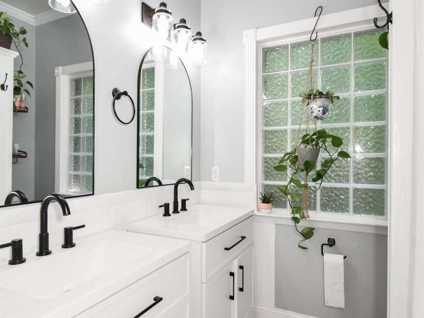 7328 Providence Road, Waxhaw, NC 28173.  MLS# CAR4257033, YatesRealty ID 18415. 