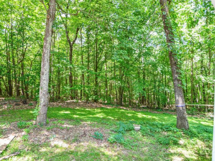 7328 Providence Road, Waxhaw, NC 28173.  MLS# CAR4257033, YatesRealty ID 18415. 