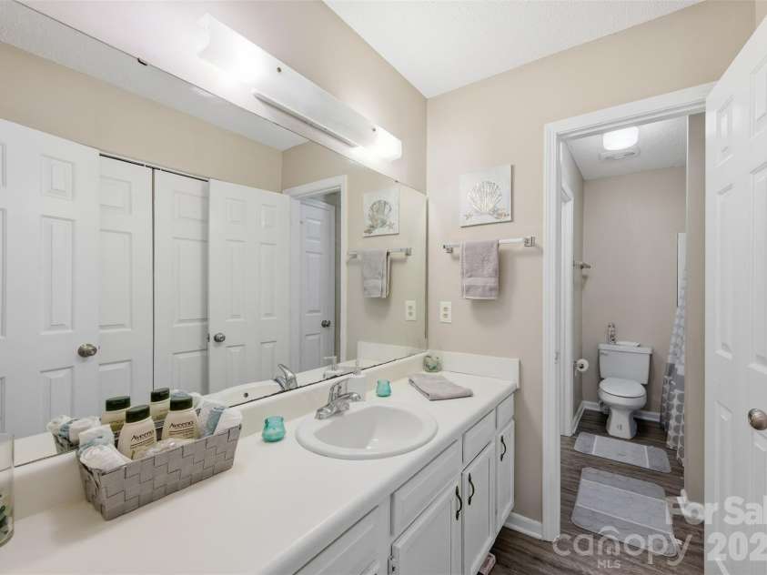 1158 Cloister Place, Columbia, SC 29210.  MLS# CAR4377312, YatesRealty ID 18417. 