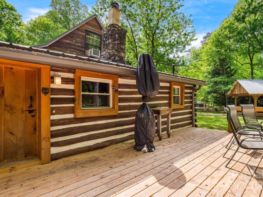 482 Pheasant Street, Lake Lure, NC 28746.  MLS# CAR4253575, YatesRealty ID 18417. Back Deck