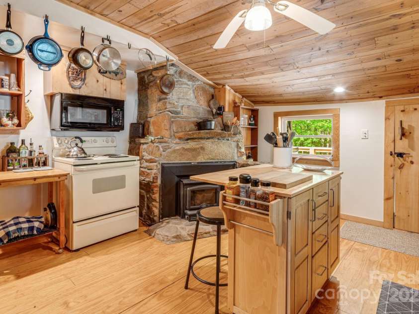 482 Pheasant Street, Lake Lure, NC 28746.  MLS# CAR4253575, YatesRealty ID 18417. Kitchen