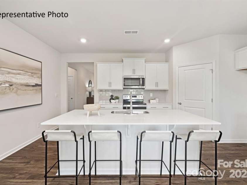 7913 Old Brook Drive, Sherrills Ford, NC 28673.  MLS# CAR4263402, YatesRealty ID 18421. 