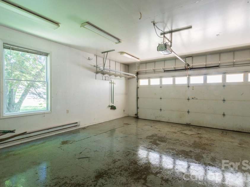 55 Eden Glen Road, Black Mountain, NC 28711.  MLS# CAR4377554, YatesRealty ID 18422. 