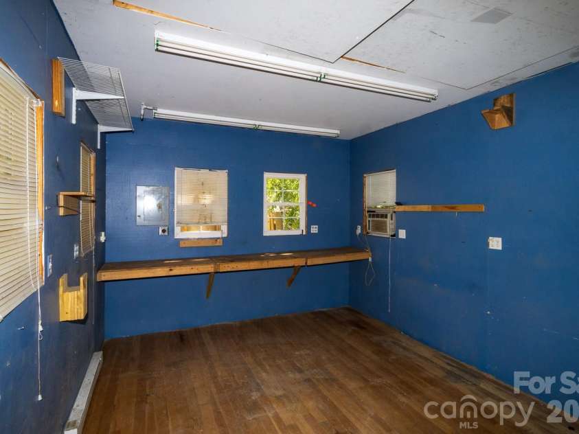 55 Eden Glen Road, Black Mountain, NC 28711.  MLS# CAR4377554, YatesRealty ID 18422. 