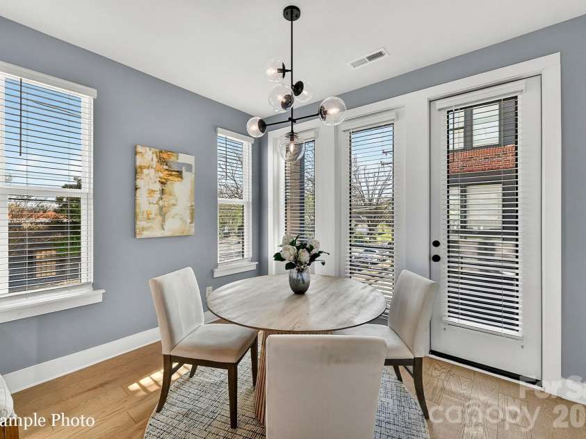 2144 Ford View Lane, Charlotte, NC 28206.  MLS# CAR4377834, YatesRealty ID 18425. 