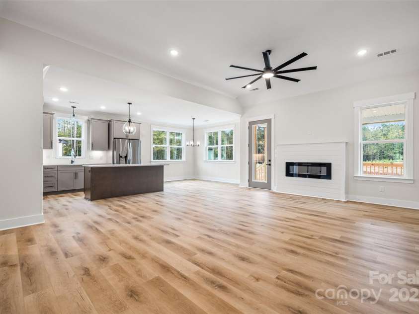 2159 Dunlap Roddey Road, Rock Hill, SC 29730.  MLS# CAR4289477, YatesRealty ID 18425. 