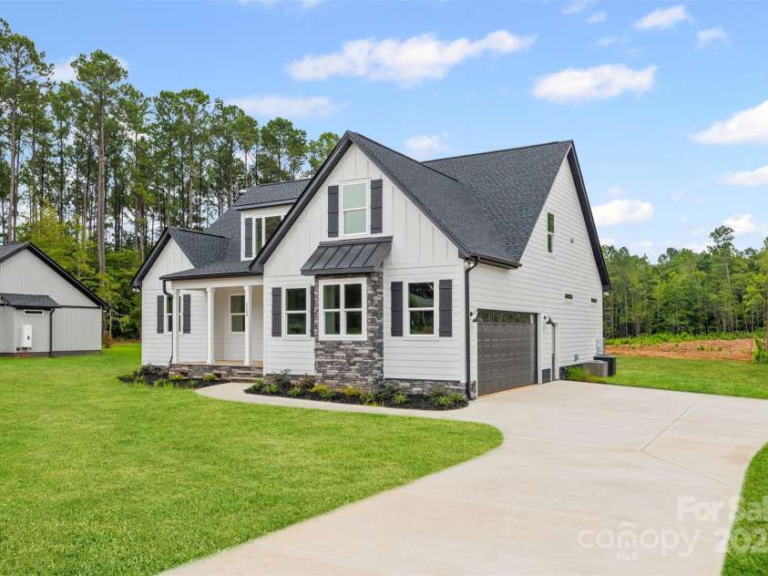 2159 Dunlap Roddey Road, Rock Hill, SC 29730.  MLS# CAR4289477, YatesRealty ID 18425. Virtually enhanced lawn