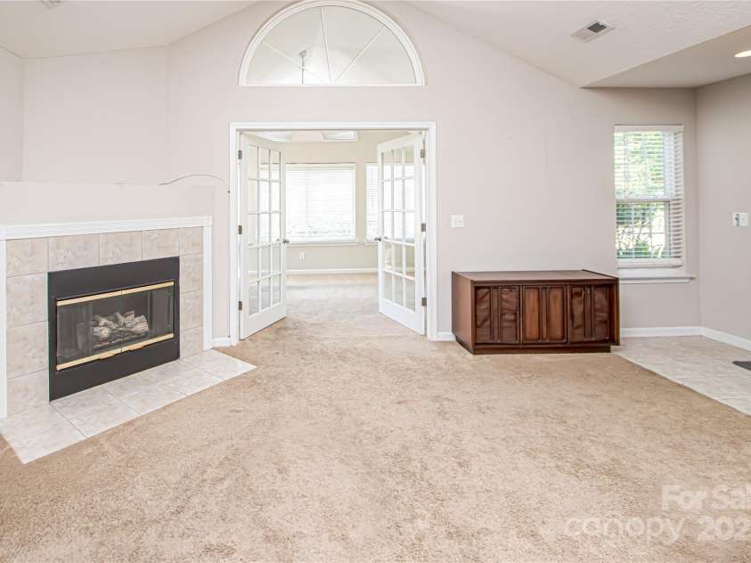 8183 Sultana Circle, Charlotte, NC 28227.  MLS# CAR4267059, YatesRealty ID 18426. 