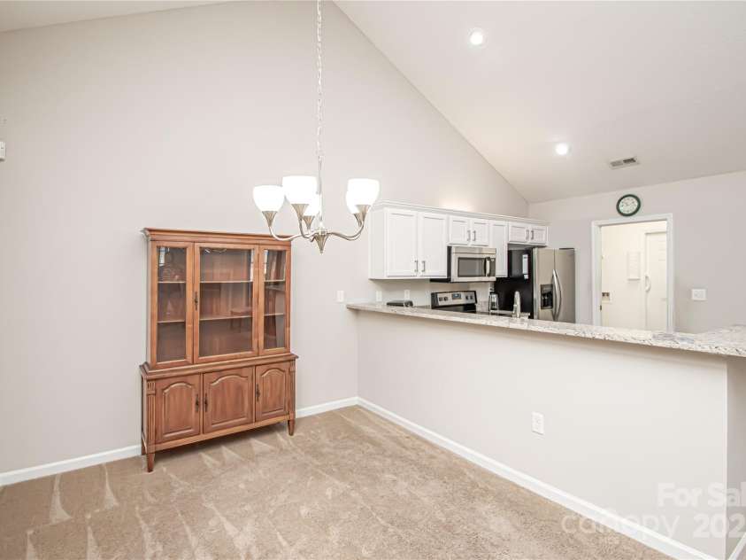 8183 Sultana Circle, Charlotte, NC 28227.  MLS# CAR4267059, YatesRealty ID 18426. 