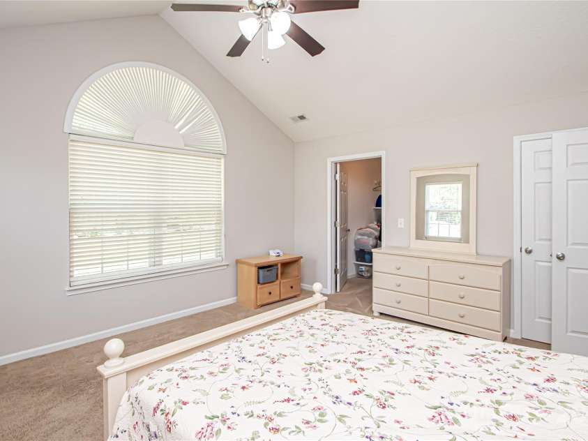 8183 Sultana Circle, Charlotte, NC 28227.  MLS# CAR4267059, YatesRealty ID 18426. 