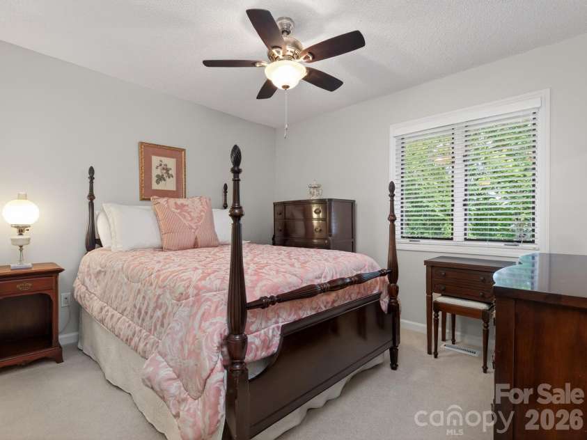 136 Deerlake Drive, Asheville, NC 28803.  MLS# CAR4376799, YatesRealty ID 18427. 