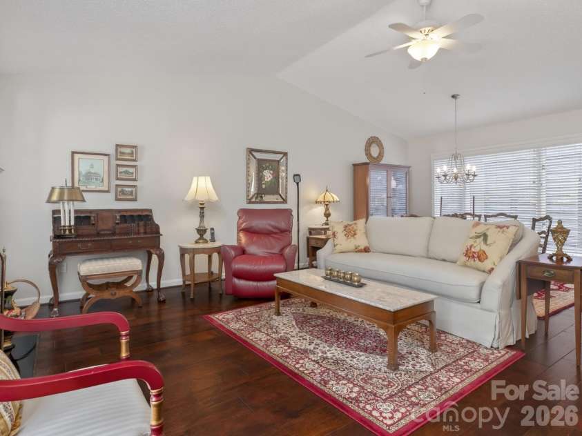 136 Deerlake Drive, Asheville, NC 28803.  MLS# CAR4376799, YatesRealty ID 18427. 