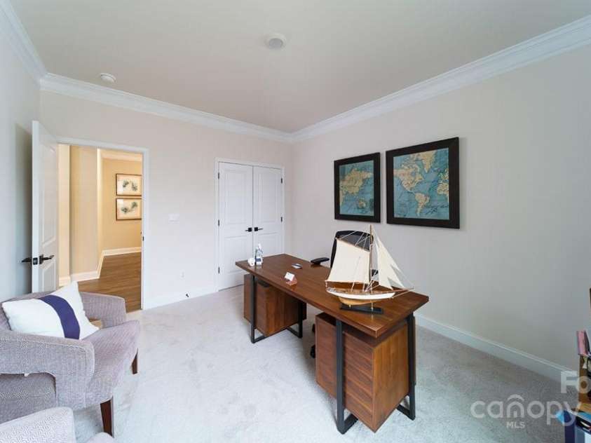 8004 Plymouth Drive, Sherrills Ford, NC 28673.  MLS# CAR4263432, YatesRealty ID 18428. 