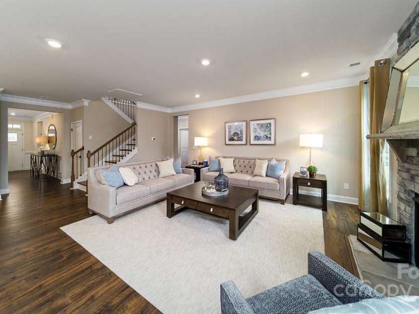 8004 Plymouth Drive, Sherrills Ford, NC 28673.  MLS# CAR4263432, YatesRealty ID 18428. 