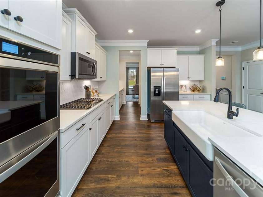 8004 Plymouth Drive, Sherrills Ford, NC 28673.  MLS# CAR4263432, YatesRealty ID 18428. 