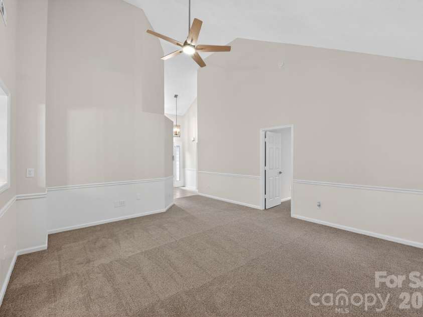 3055 River Ridge Drive, Gastonia, NC 28056.  MLS# CAR4377164, YatesRealty ID 18429. 