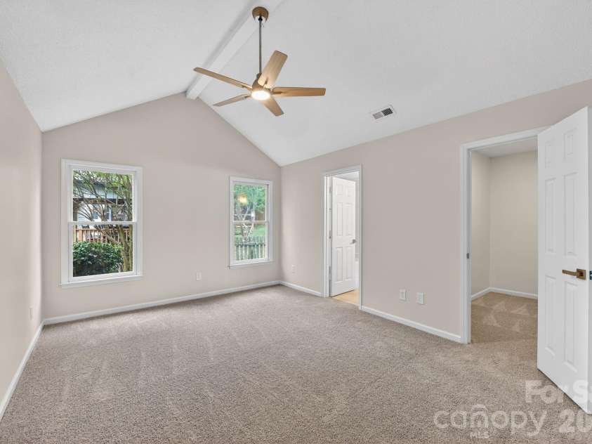3055 River Ridge Drive, Gastonia, NC 28056.  MLS# CAR4377164, YatesRealty ID 18429. 