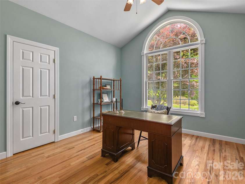224 Hydrangea Drive, Waynesville, NC 28785.  MLS# CAR4377736, YatesRealty ID 18431. 