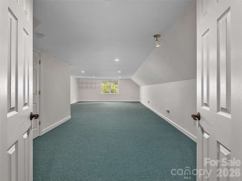 224 Hydrangea Drive, Waynesville, NC 28785.  MLS# CAR4377736, YatesRealty ID 18431. 