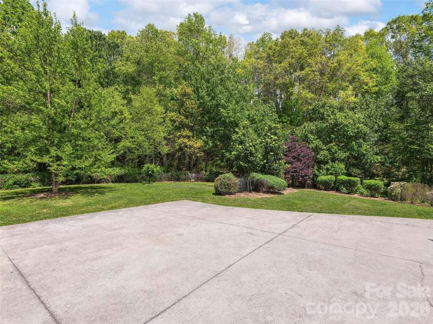 224 Hydrangea Drive, Waynesville, NC 28785.  MLS# CAR4377736, YatesRealty ID 18431. 