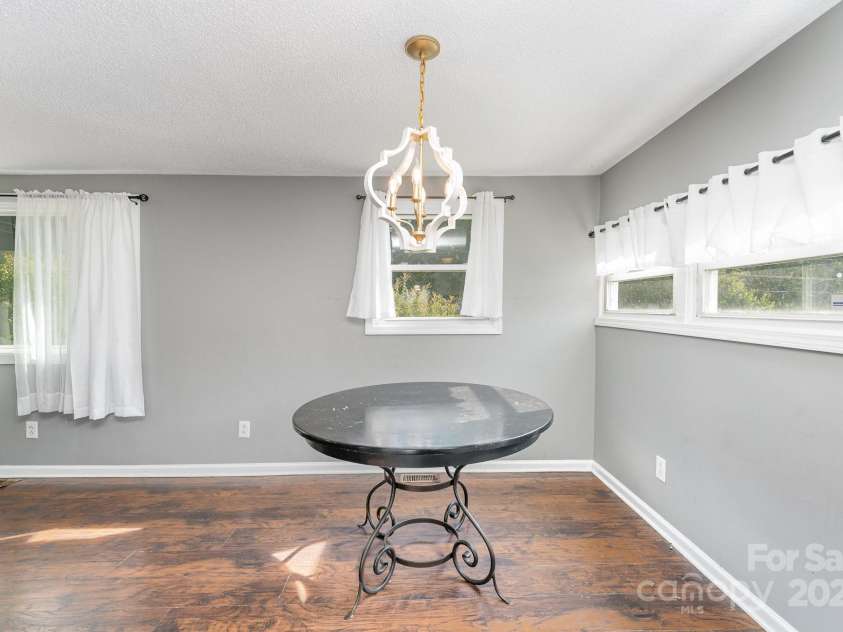 307 Elm Street, Belmont, NC 28012.  MLS# CAR4268378, YatesRealty ID 18431. 