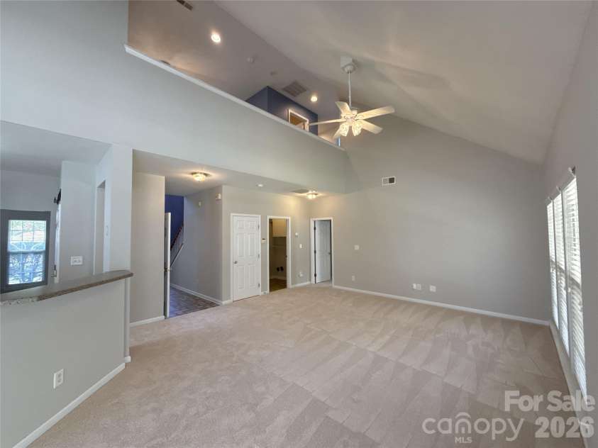 2140 Pineapple Court, Matthews, NC 28105.  MLS# CAR4375917, YatesRealty ID 18432. 