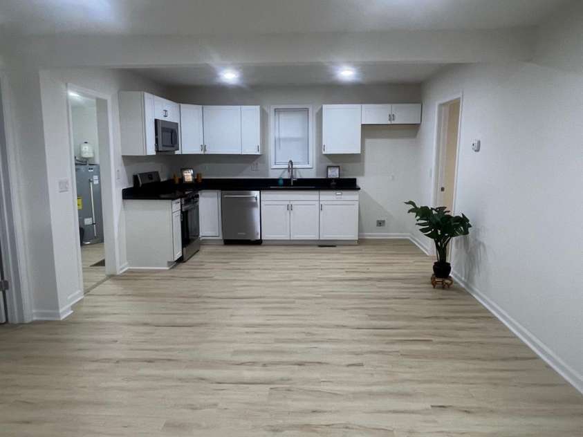 39 White Street, Chester, SC 29706.  MLS# CAR4268079, YatesRealty ID 18433. 