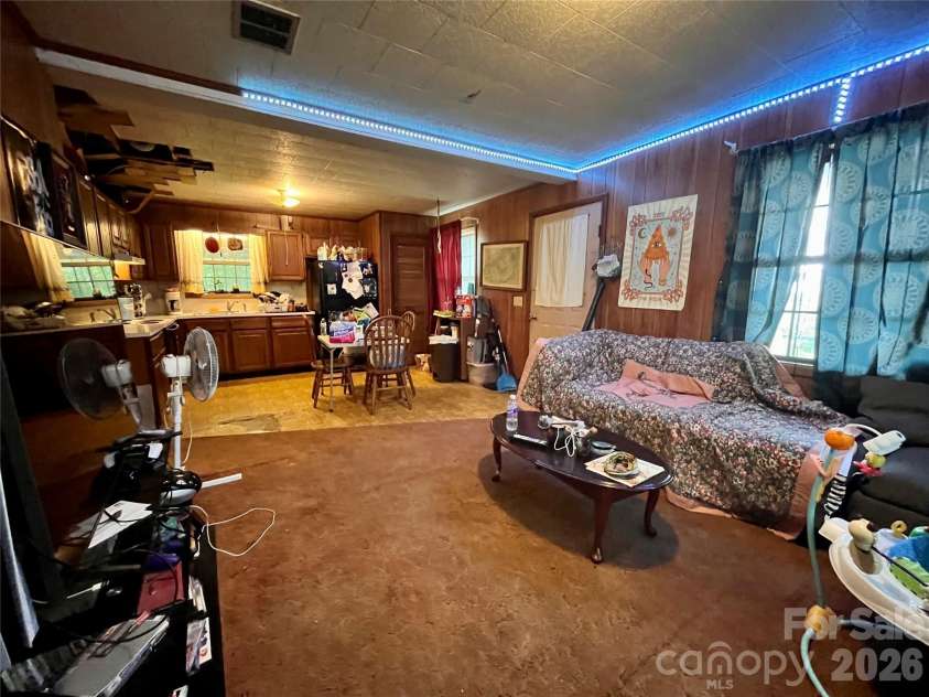 200 Osborn Knob Road, Marion, NC 28752.  MLS# CAR4378012, YatesRealty ID 18434. 