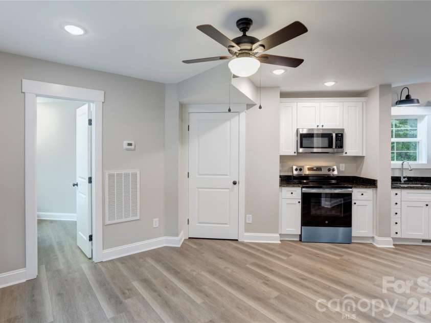 271 Stewart Street, Concord, NC 28027.  MLS# CAR4376424, YatesRealty ID 18435. 