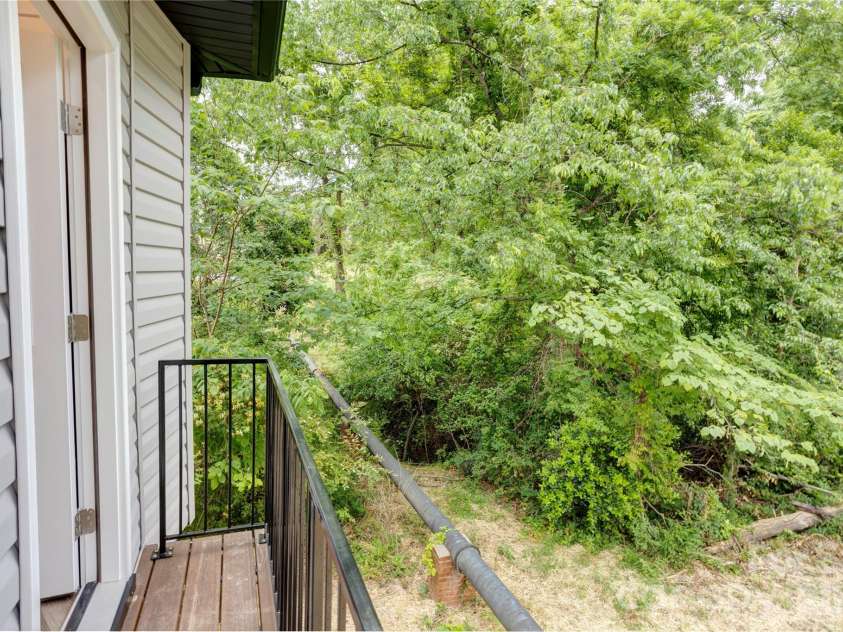 271 Stewart Street, Concord, NC 28027.  MLS# CAR4376424, YatesRealty ID 18435. 