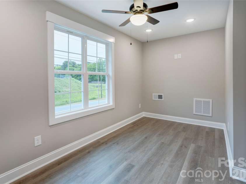 271 Stewart Street, Concord, NC 28027.  MLS# CAR4376424, YatesRealty ID 18435. 
