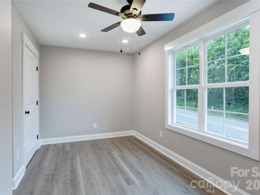 271 Stewart Street, Concord, NC 28027.  MLS# CAR4376424, YatesRealty ID 18435. 