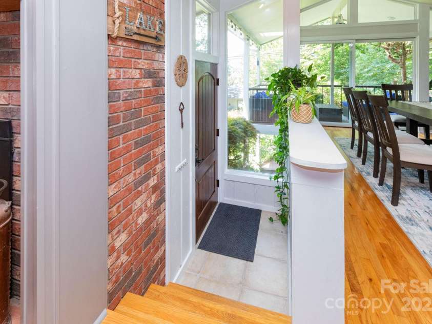 95 Harmon Avenue, Lake Junaluska, NC 28745.  MLS# CAR4287958, YatesRealty ID 18436. 