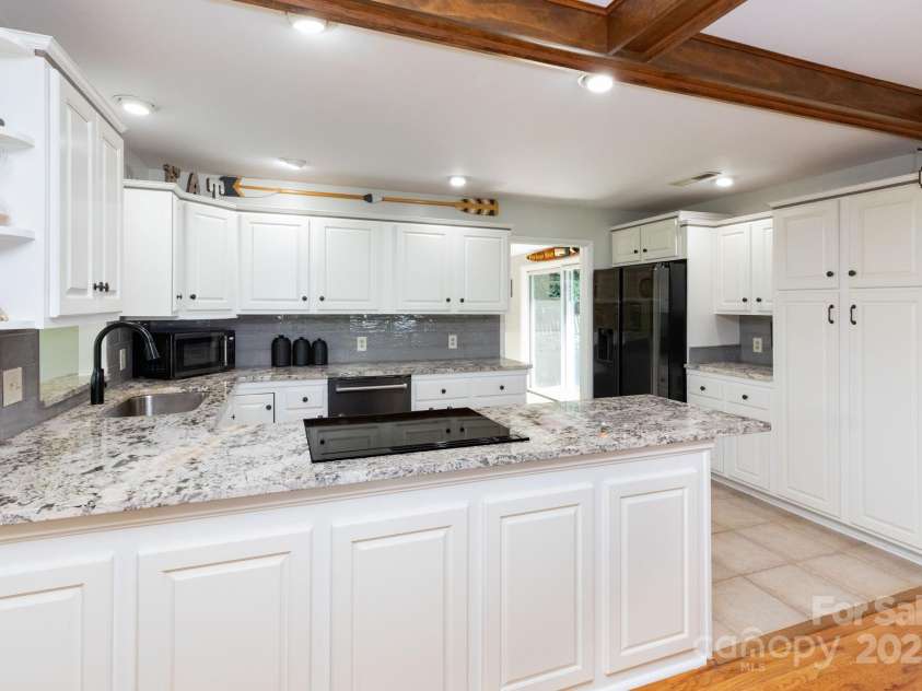 95 Harmon Avenue, Lake Junaluska, NC 28745.  MLS# CAR4287958, YatesRealty ID 18436. 