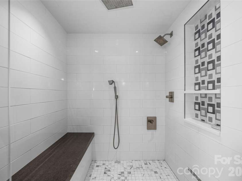 3386 Governors Island Drive, Denver, NC 28037.  MLS# CAR4370065, YatesRealty ID 18437. 