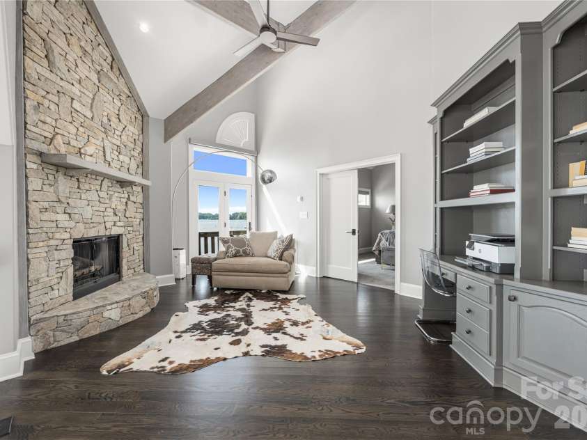 3386 Governors Island Drive, Denver, NC 28037.  MLS# CAR4370065, YatesRealty ID 18437. 