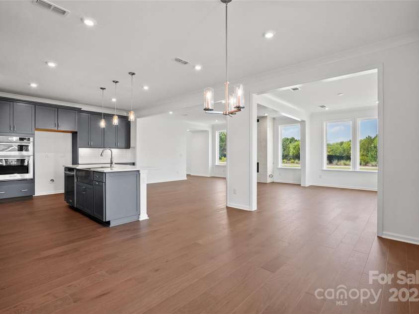 12009 Grinstead Lane, Charlotte, NC 28278.  MLS# CAR4268807, YatesRealty ID 18438. Cafe to kitchen view