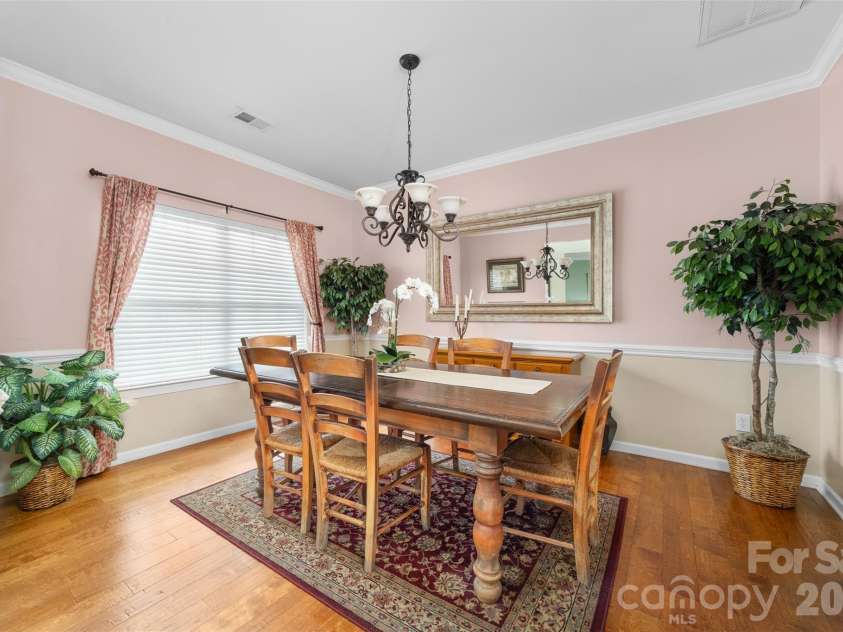 11019 Southfield Drive, Charlotte, NC 28273.  MLS# CAR4333684, YatesRealty ID 18439. 
