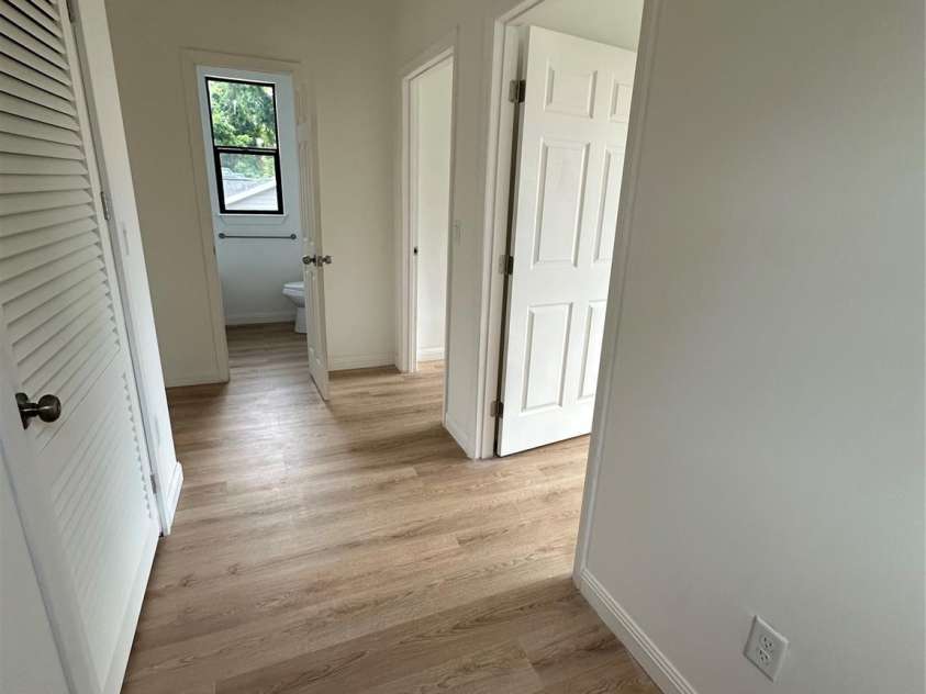 804 3rd Street Place, Hickory, NC 28602.  MLS# CAR4263715, YatesRealty ID 18439. 