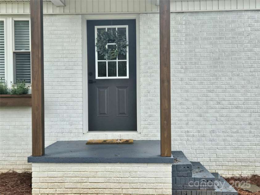 13131 601 Highway, Midland, NC 28107.  MLS# CAR4248719, YatesRealty ID 18441. 