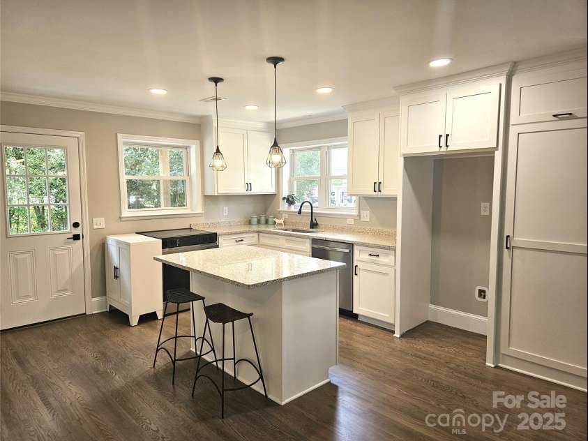 13131 601 Highway, Midland, NC 28107.  MLS# CAR4248719, YatesRealty ID 18441. 