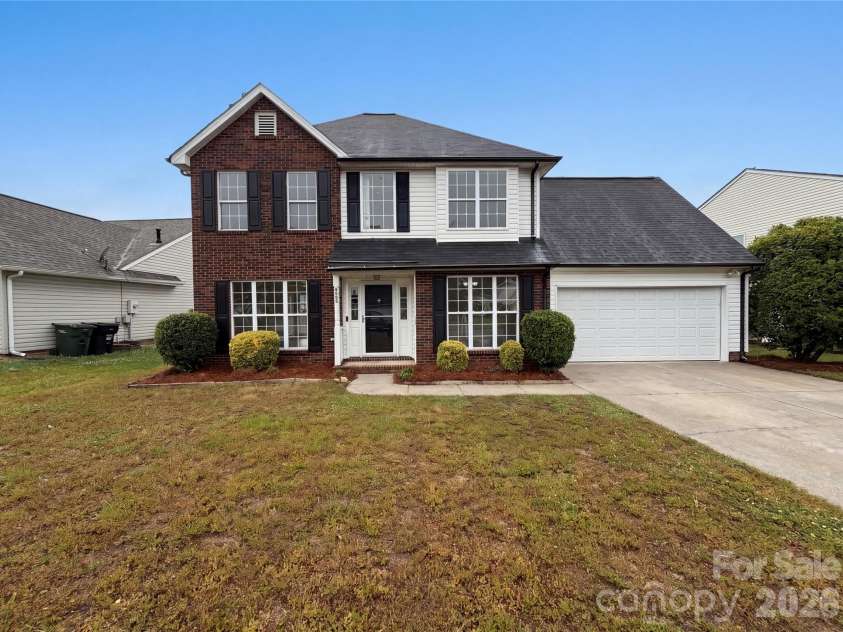 4975 Bentridge Drive, Concord, NC 28027.  MLS# CAR4376481, YatesRealty ID 18441. 
