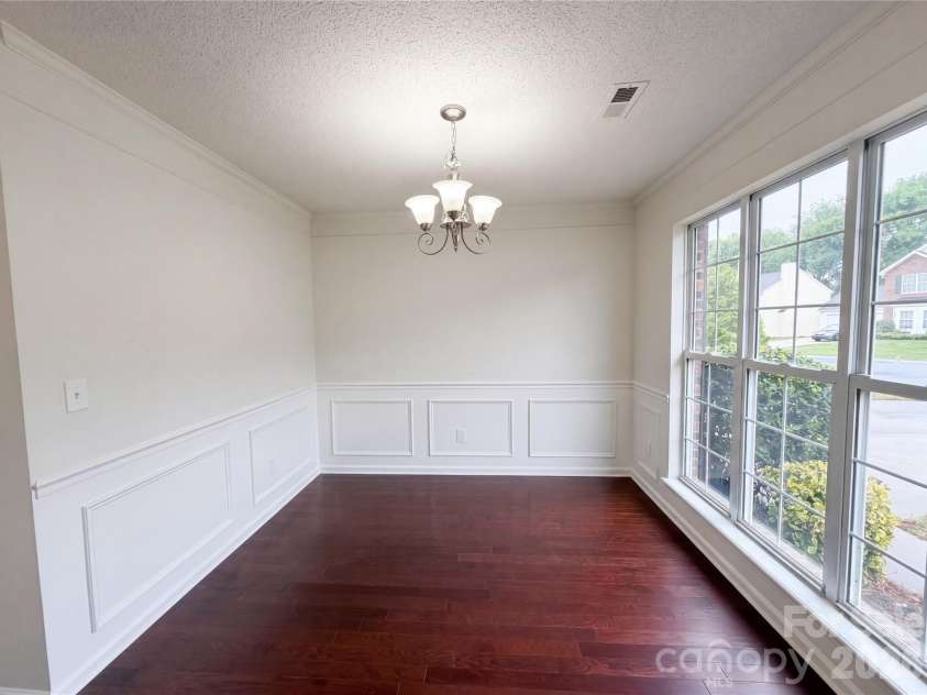4975 Bentridge Drive, Concord, NC 28027.  MLS# CAR4376481, YatesRealty ID 18441. 