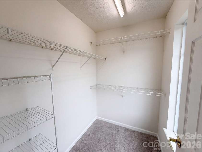 4975 Bentridge Drive, Concord, NC 28027.  MLS# CAR4376481, YatesRealty ID 18441. 
