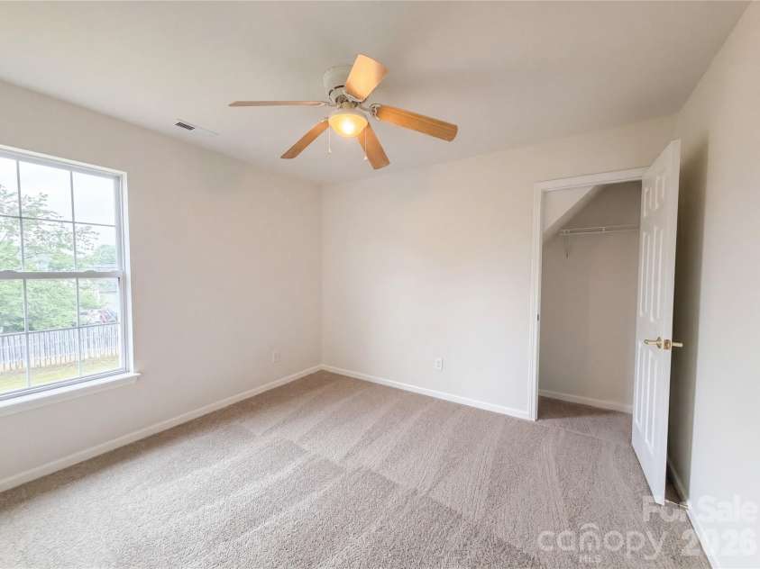 4975 Bentridge Drive, Concord, NC 28027.  MLS# CAR4376481, YatesRealty ID 18441. 