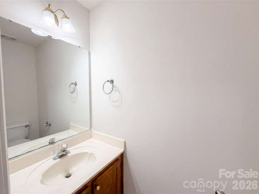 4975 Bentridge Drive, Concord, NC 28027.  MLS# CAR4376481, YatesRealty ID 18441. 