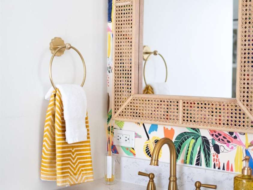 9929 Kerns Road, Huntersville, NC 28078.  MLS# CAR4267055, YatesRealty ID 18443. Master Bath