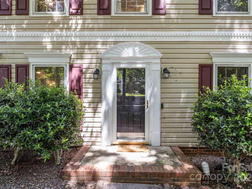 4232 Saint Audrey Place, Charlotte, NC 28269.  MLS# CAR4259147, YatesRealty ID 18444. 