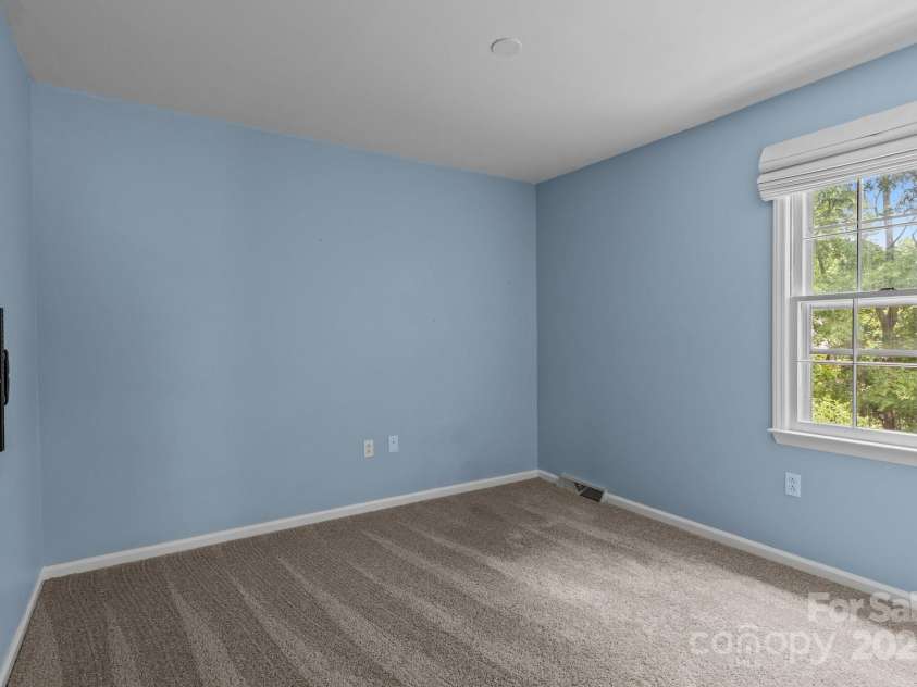 4232 Saint Audrey Place, Charlotte, NC 28269.  MLS# CAR4259147, YatesRealty ID 18444. 